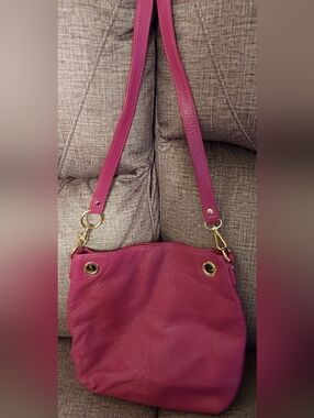 Michael Kors Fuchsia Leather Shoulder Bag with Gold Hardware